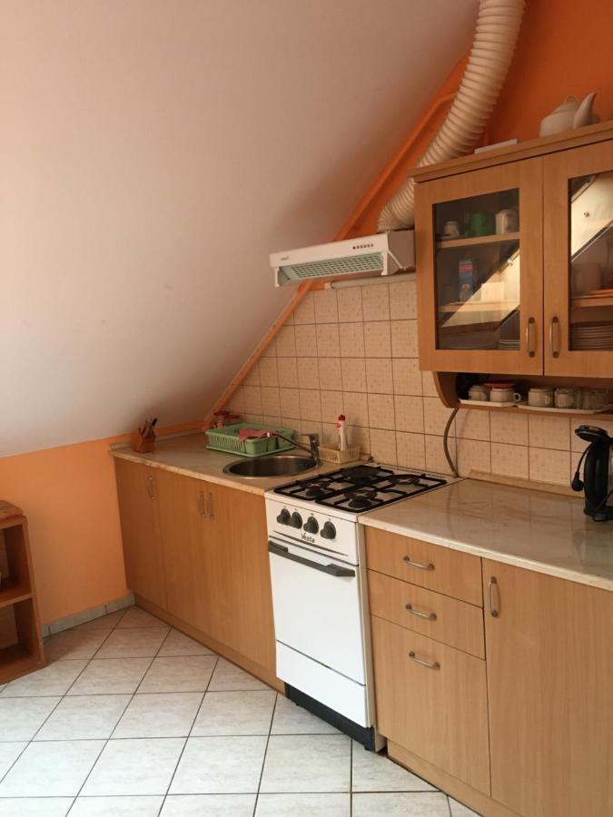 Barbara Apartmanhaz Kehidakustány Eksteriør billede